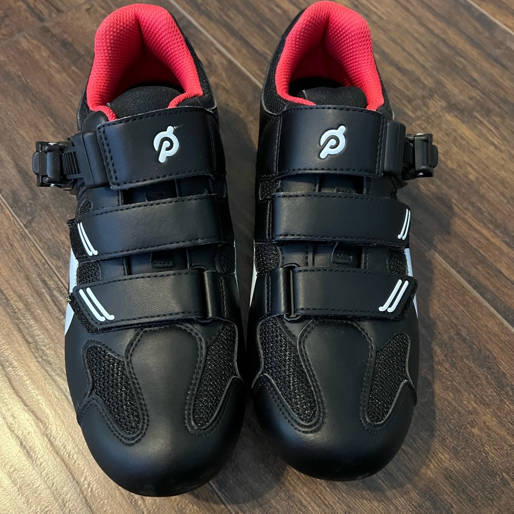 Peloton shoes Brand new size 39 (8 Women)